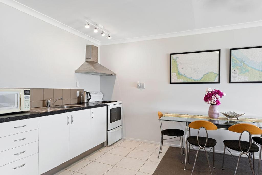 The Sandcastle - Papamoa Holiday Apartment エクステリア 写真